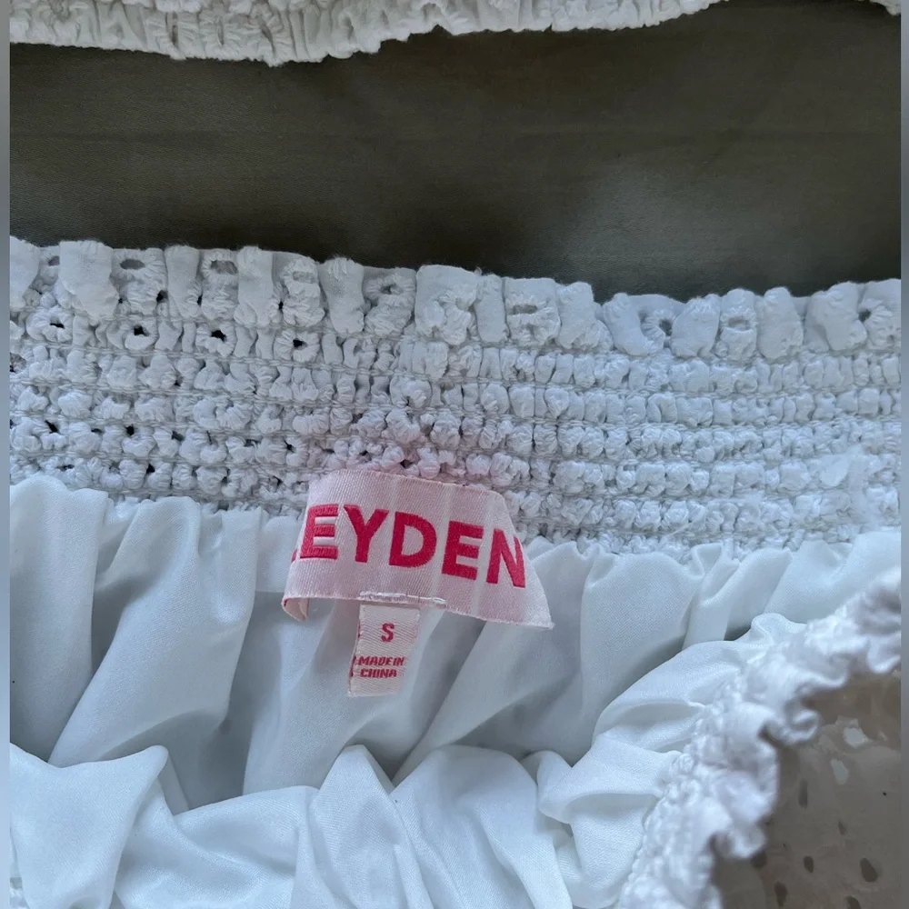 Leyden Matching Set - Picture 4 of 5